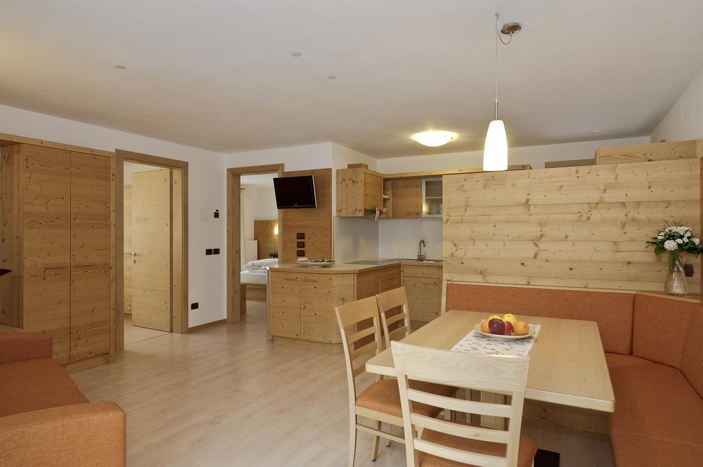 Residence Ciasa Mirasas Бадия Номер фото